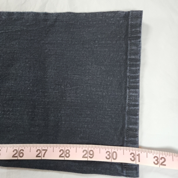 NYDJ Lift Tuck Straight Leg Jeans Mid Rise Slimming Gray Size 2 Long - Picture 9 of 13